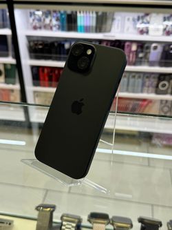 iPhone 15 128GB Unlocked Pre-owned