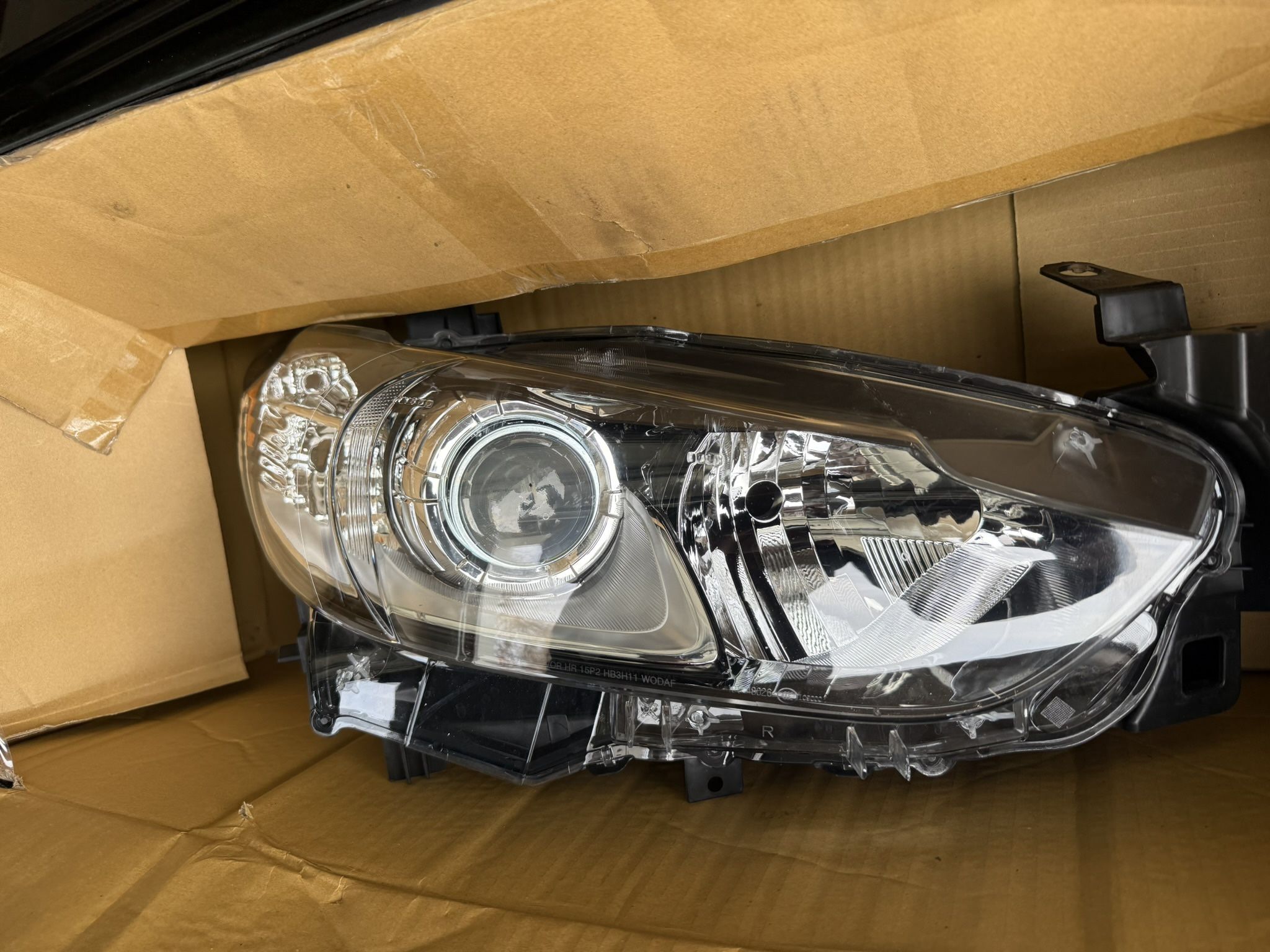 2016-17 Mazda 6 Headlights.