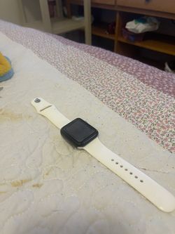 Vendo Un Reloj Apple Watch En Buenas Condiciones En Aloha Serie 3 42 Mm 