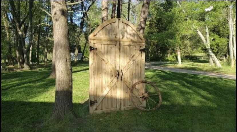 Handmade Wedding Photo booth 