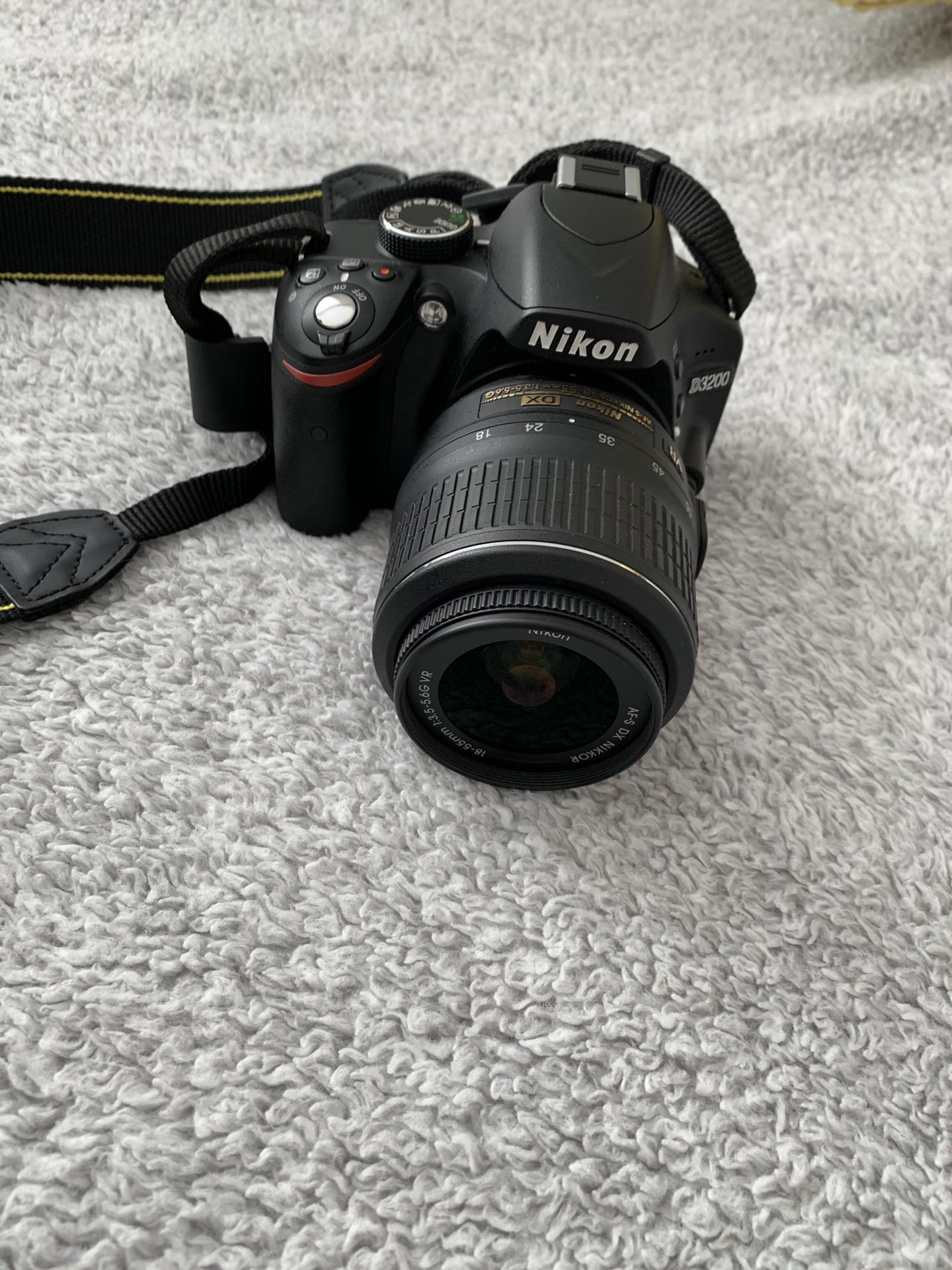 Camera Nikon D3200 set