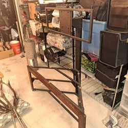 Heavy Duty Freestanding TV Stand w/bracket