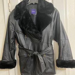 Women Faux  Fur Genuine Leather Jacket Size M