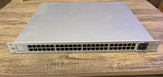 ubiquiti 48-port poe switch 750w