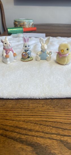 Lot Of 3 Ceramic Easter Bunny Figurines & 1 Fuzzy Bunny