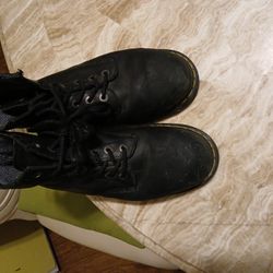 DR MARTENS STEEL TOE
