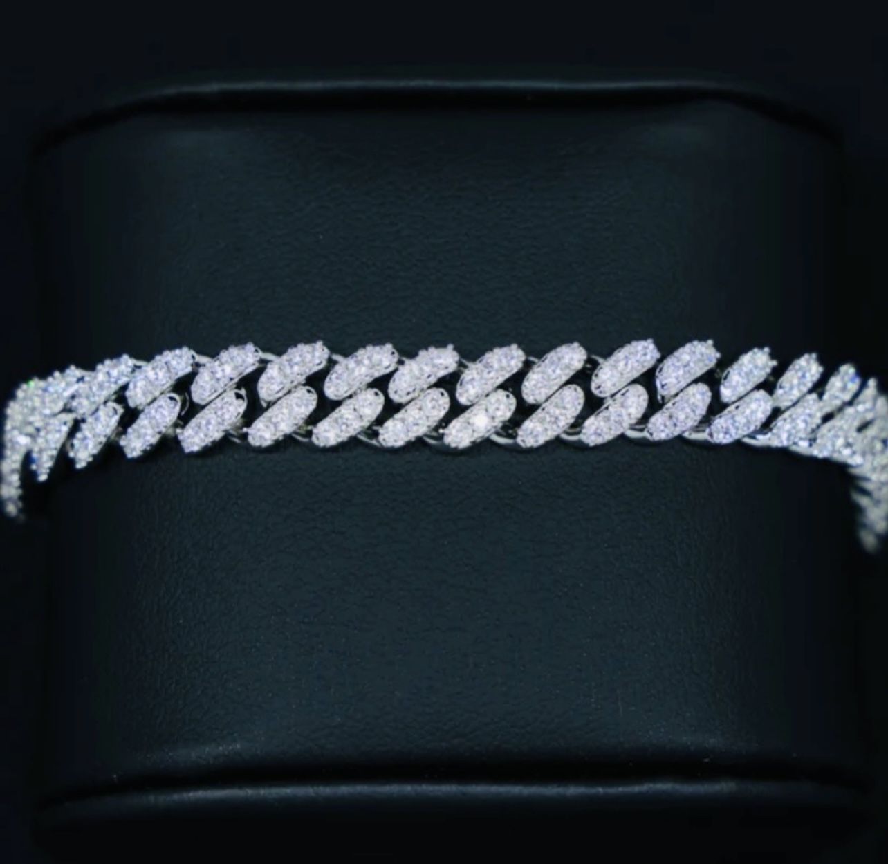 Brand New Cubin Link Bracelet
