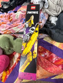 Lego Fortnite Peely Set