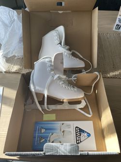 Jackson Ice Skates