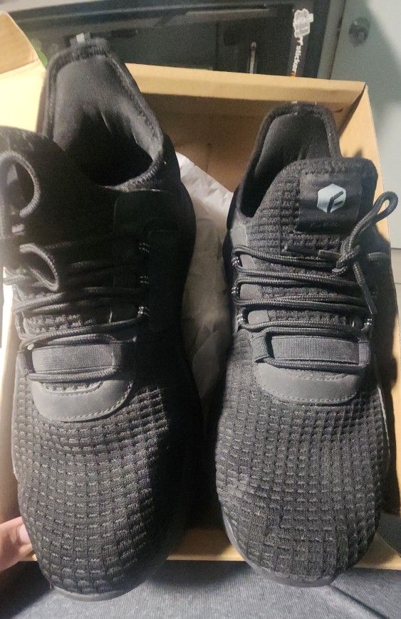 Size 15 EW EXTRA WIDE SHOES