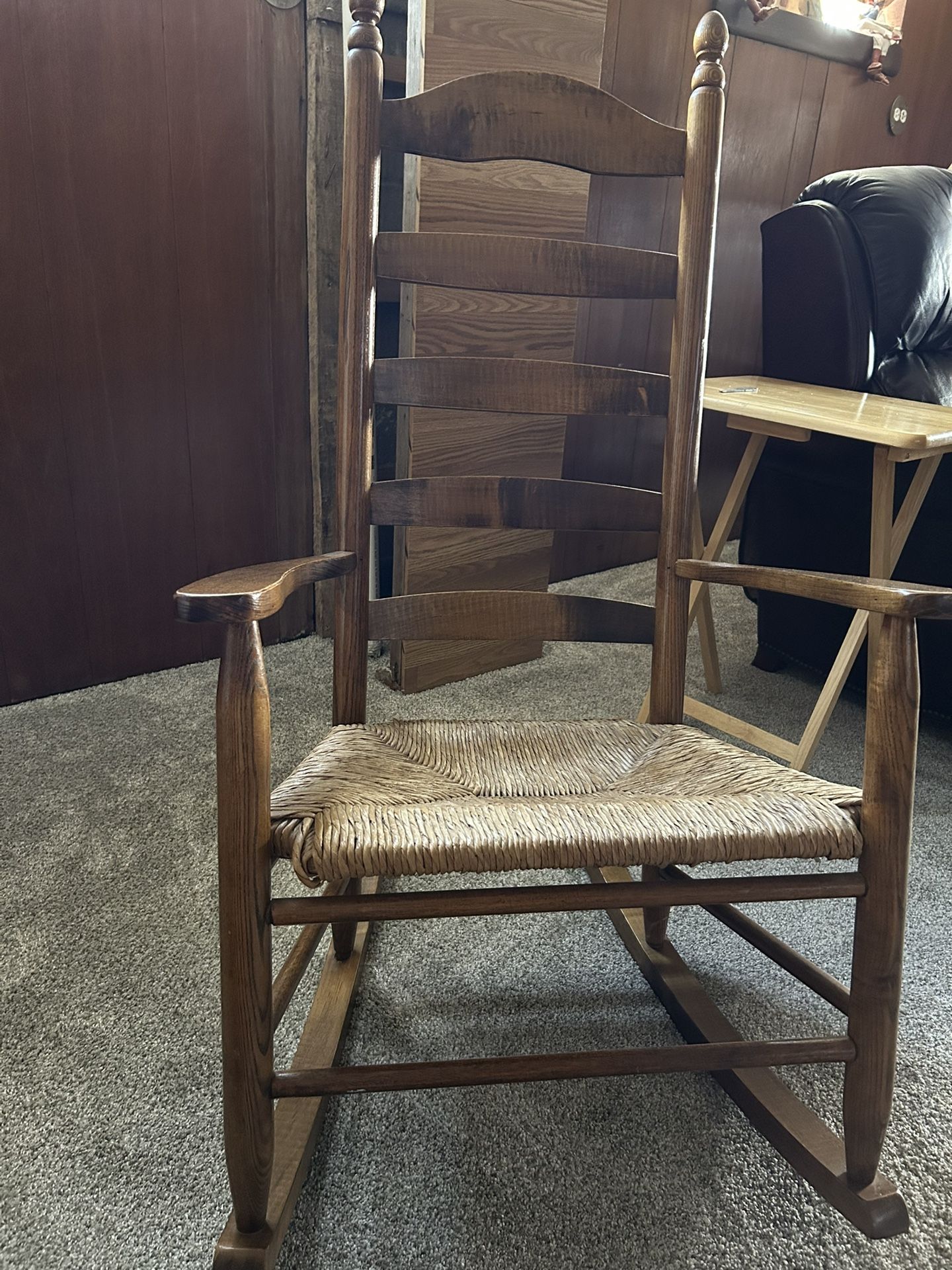 Wood Rocking Chair