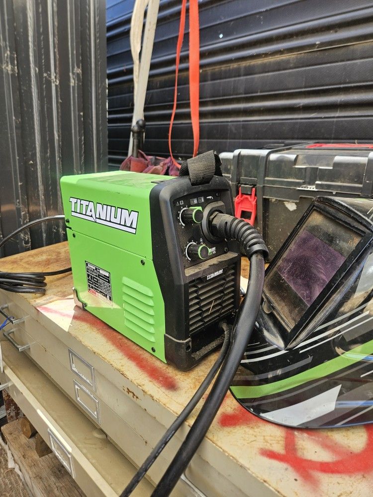 Welder