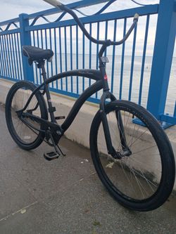 Hampton Cruiser Beach Cruiser Bike