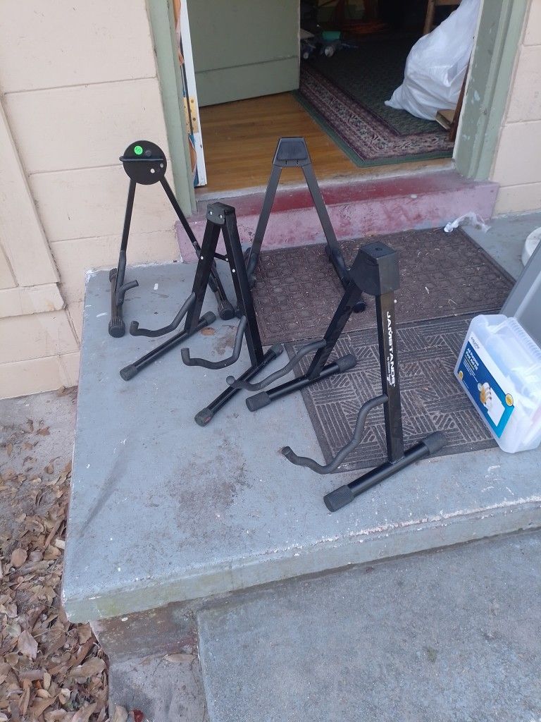 Guitar Stage Stands