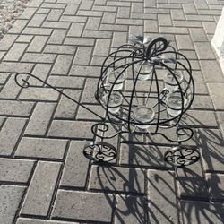 Carriage Tea Light Candle Holder 