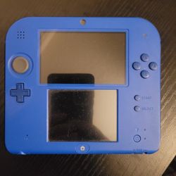 Nintendo 2DS And 4 Games