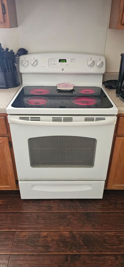 Electric Glasstop Stove