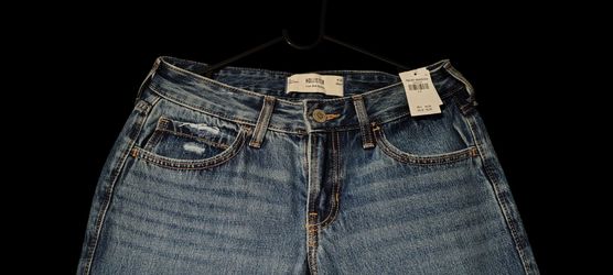 HOLISTER Low-Rise Baggy Jeans Size W 26 Short