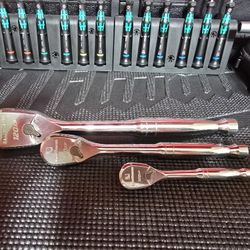 GEARWRENCH 3 Piece 120XP Teardrop Ratchet Set | 1/4 Inch, 3/8 Inch & 1/2 Inch Drive| 81206P
