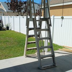 Above ground Pool ladder color beige