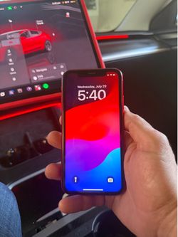 iPhone XR 64GB RED UNLOCKED