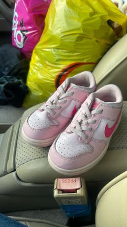 Nike Dunk Low - Pink on Pink 9C