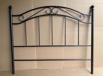 Headboard / BedFrame Queen