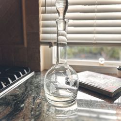 Wine Decanter With Floral Etched Glass