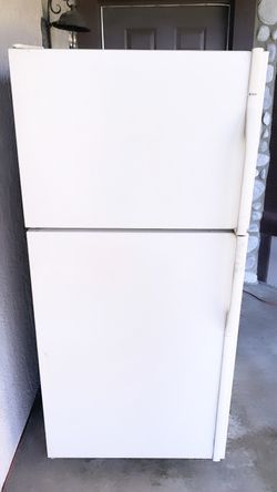 Kenmore Refrigerator 