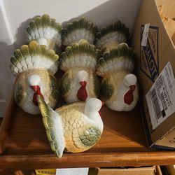 Set Of 7 Ceramic Turkey Place Holders For Plates