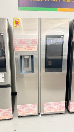 New Family Hub Samsung Refrigerator
