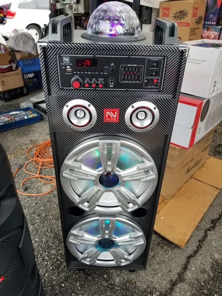 Nutek 2x12 In Rechargeable Speaker
