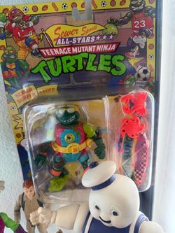 TEENAGE MUTANT NINJA TURTLES CLASSIC SEWER SPORTS ALL-STARS Sewer Surfer