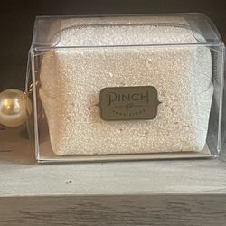 Pinch Bridal Emergency Kit