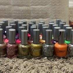 Over 100 nobility colors and 50 acrylic powders plus more value is over $1200