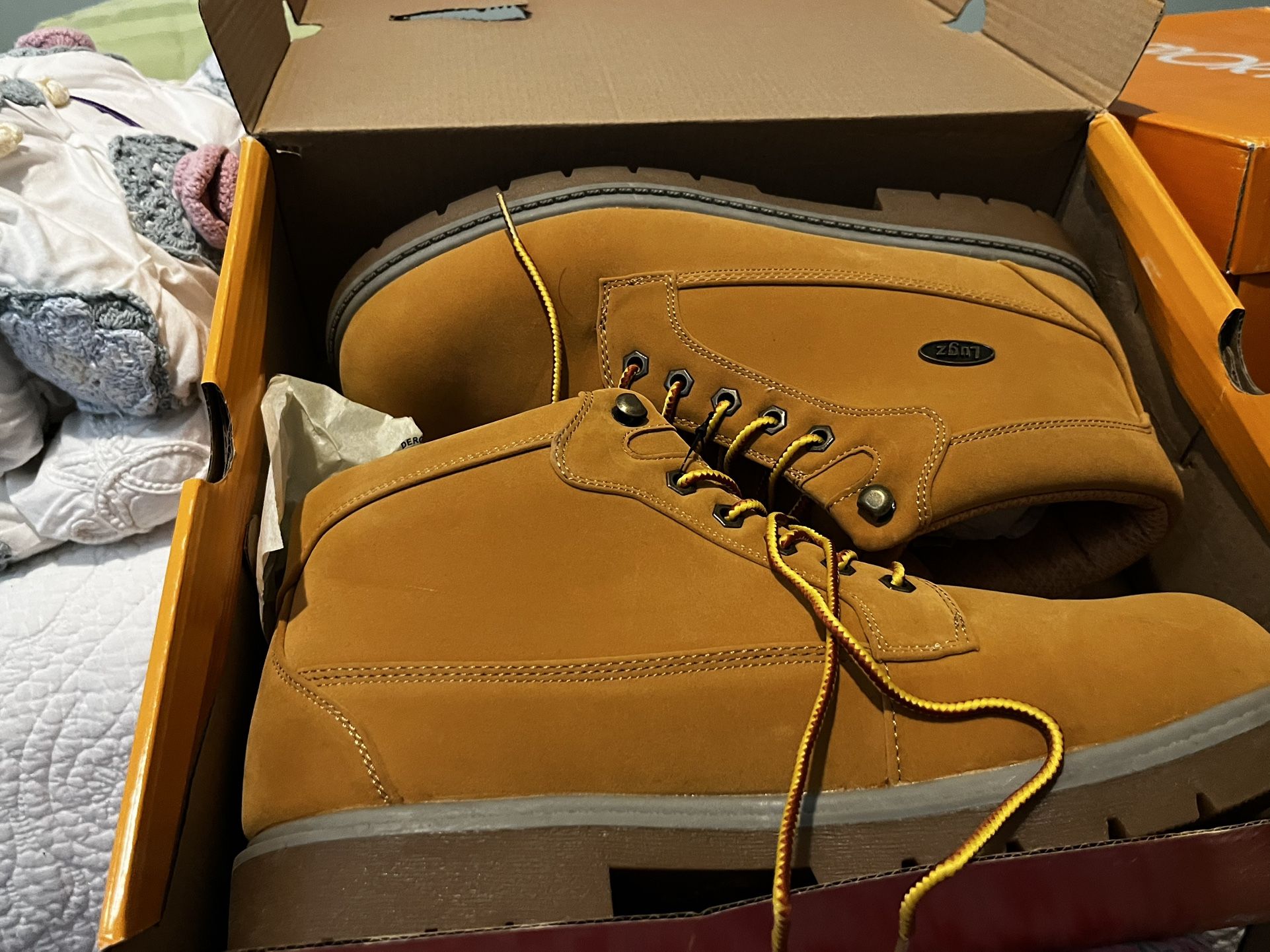 lugs boots brand new