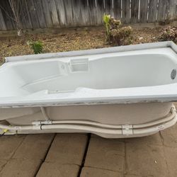Jetted Bathtub 