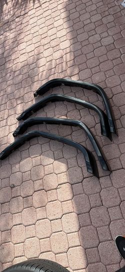 2019–2025 Mercedes-Benz G Wagon OEM Fender Flares (Set of 4)