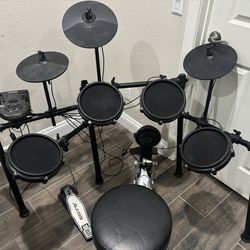 Alesis Electric Drum Set