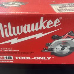 Milwaukee 2630-20 Tool Only 