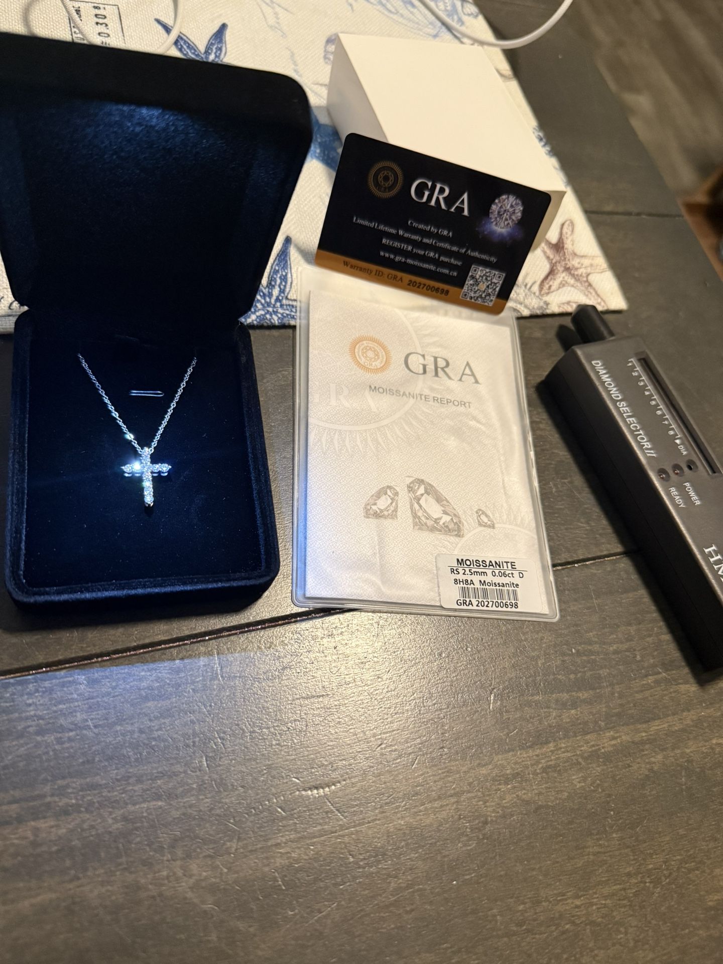 VVS1 Moissanite Cross Necklace