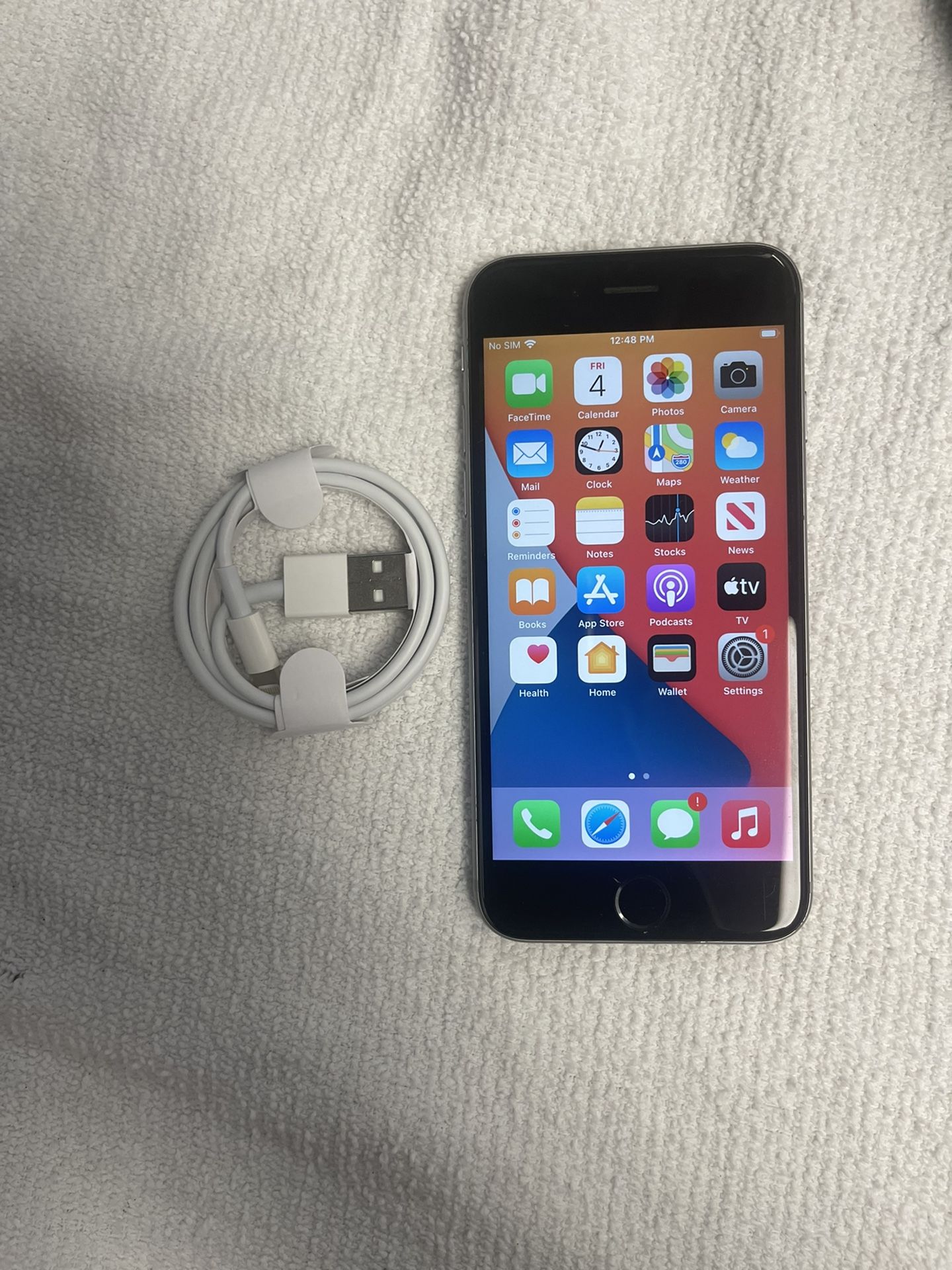 iPhone 6s 32GB Factory Unlock Like New