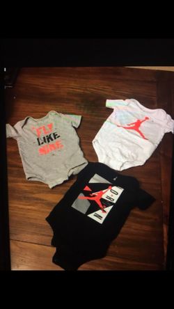 Jordan onesies size 9/12 months