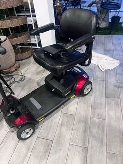 Title: Pride Go-Go Mobility Scooter – 4 Wheel – Not Working – As Is