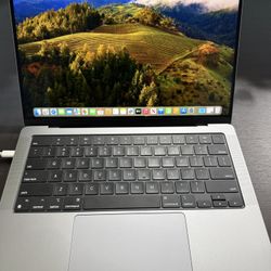 14” MacBook Pro M1 Pro