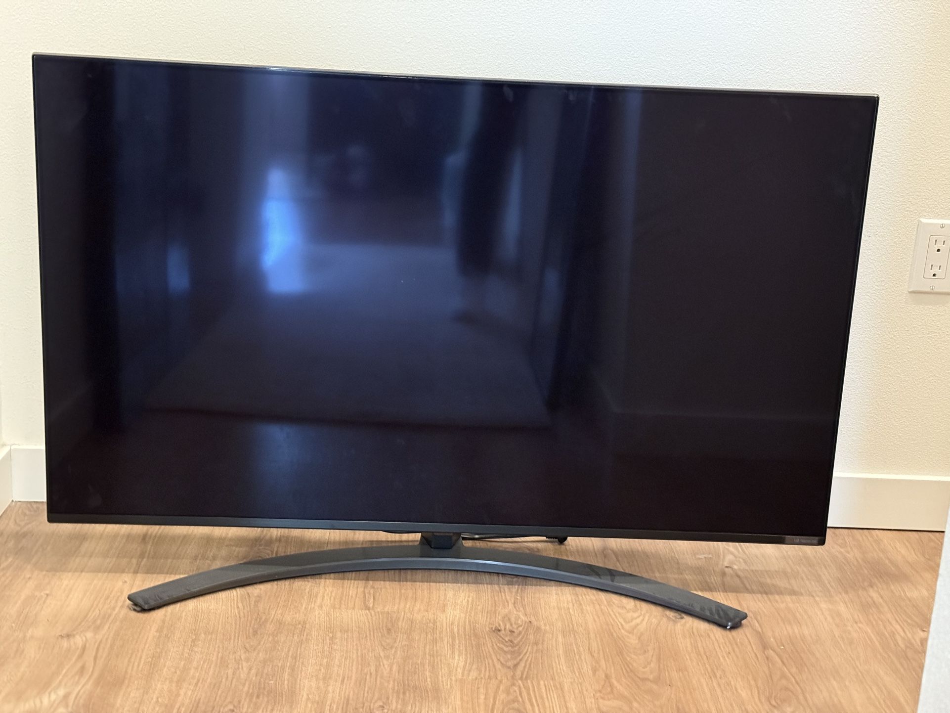 LG 49 Inch 4K Smart TV