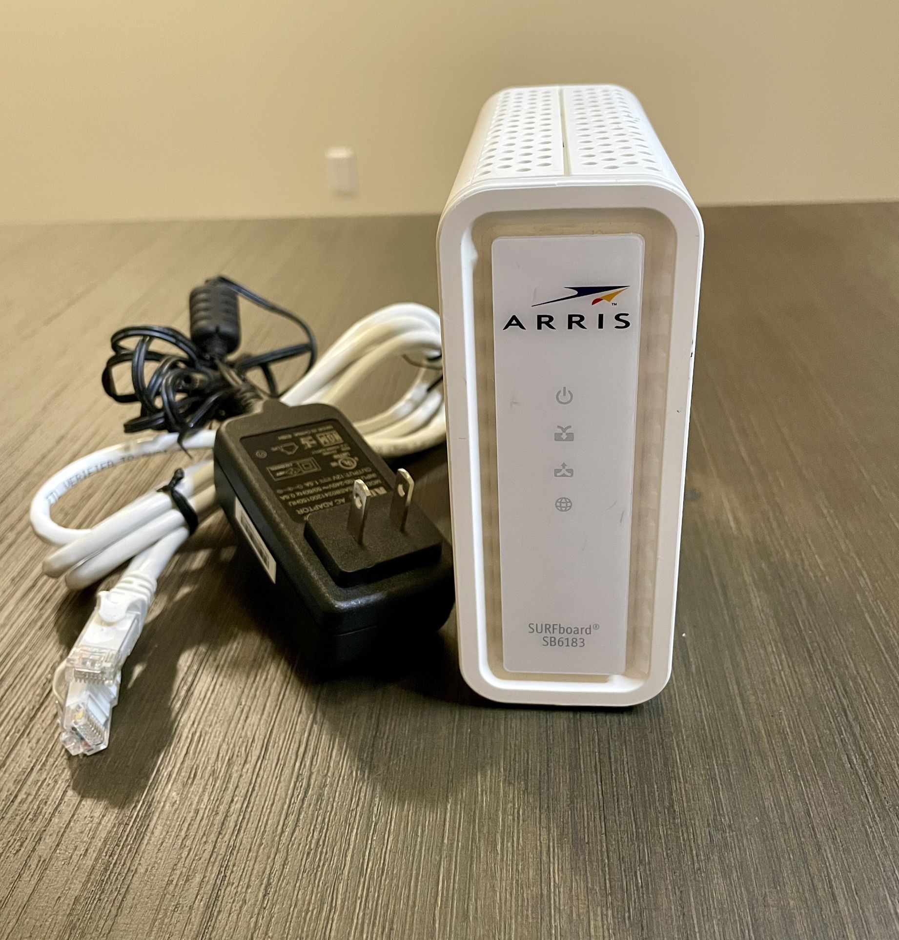 Arris SURFboard Cable Modem Model SB6183 DOCSIS 3.0 Xfinity and Cox Ready Used Tested