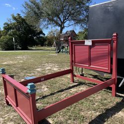6 Piece Full Size Bed With Trundle And Dresser