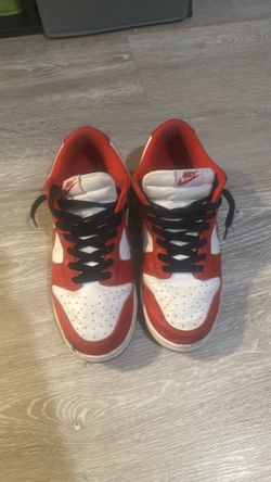Nike dunk ST. Johns (Size 8)