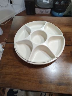Six compartment Tupperware serving tray with lid